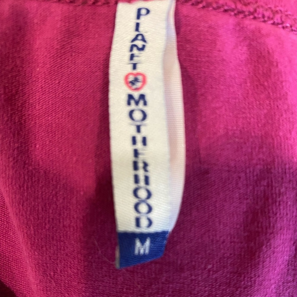 Planet Motherhood - Women's V-Neck Maternity Top - Purple / Pink Medium EUC - Picture 4 of 4